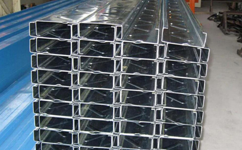 新区C型钢在轻型新区钢结构中的选型与施工要点